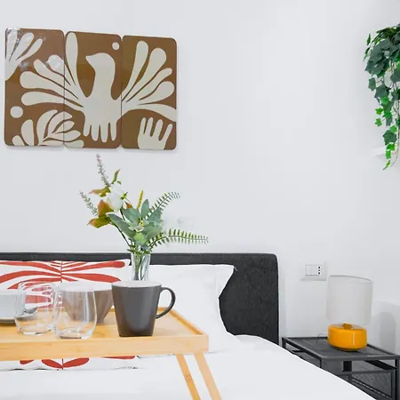 Apartment Easylife - Relax In Intimo E Silenzioso A Due Passi Dal Castello Sforzesco